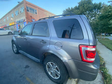 Load image into Gallery viewer, Ford Escape XLTT 2008 Used Car
